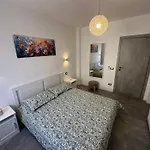 Casa *